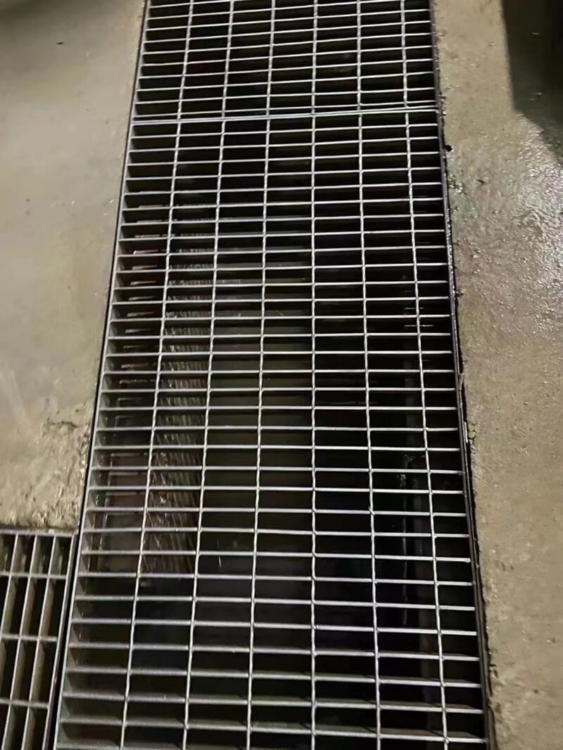 Steel Drain Grates installation