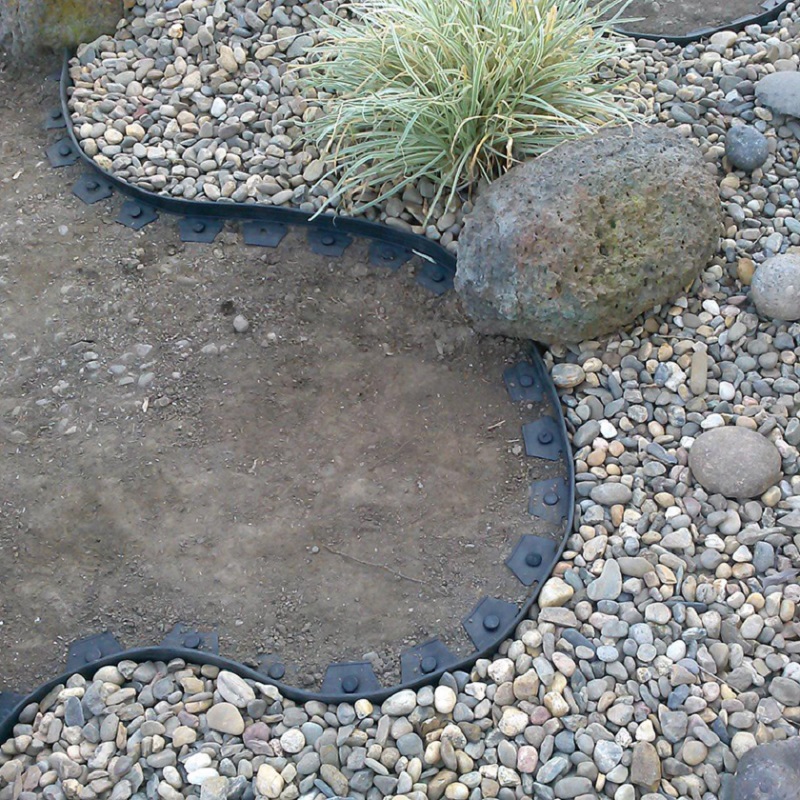 Flexible Lawn Edging installation