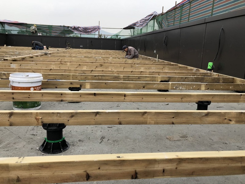 90-140mm Raised Decking Supports installation