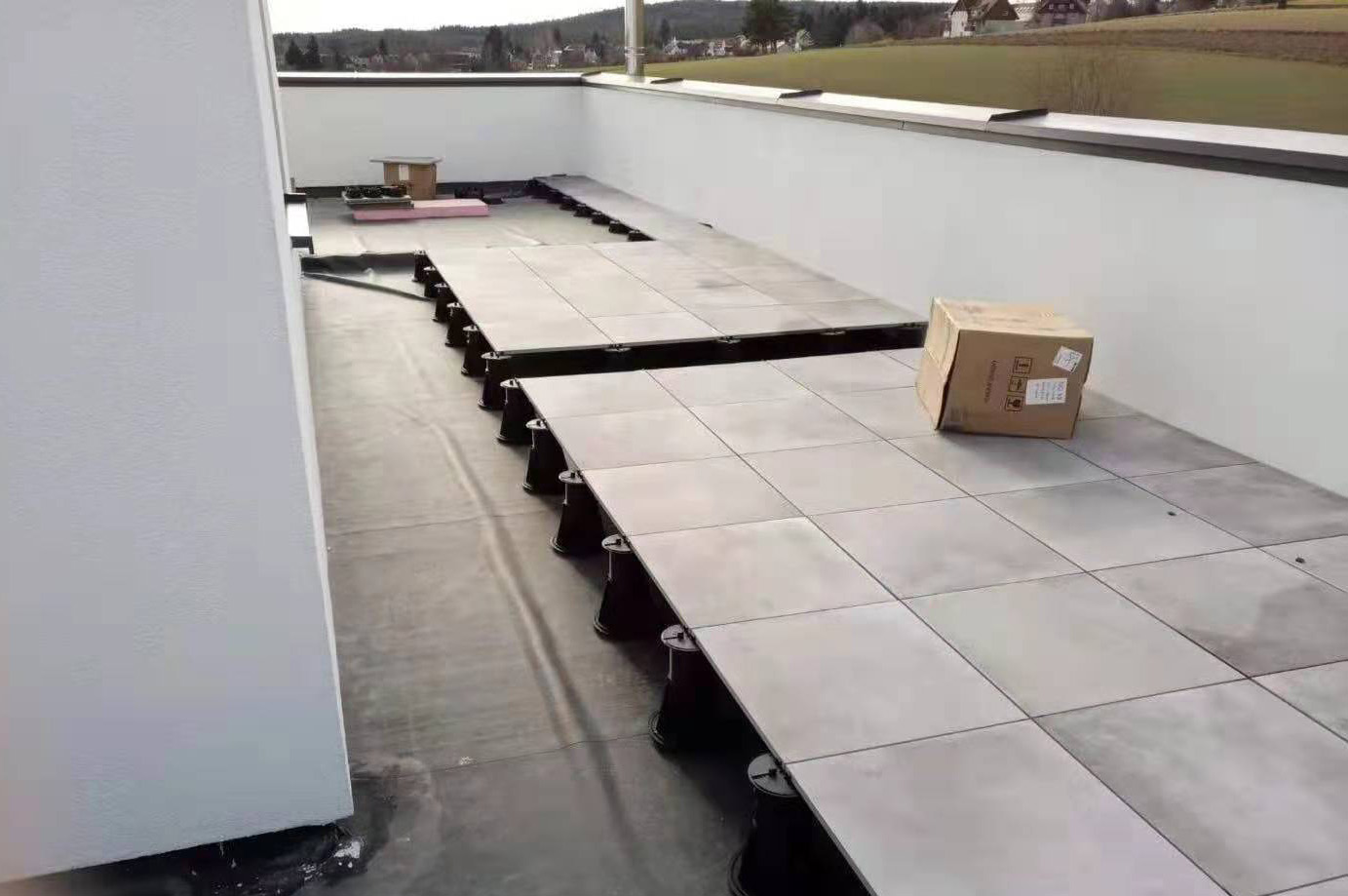 90-160mm Balcony Paving Systems installation
